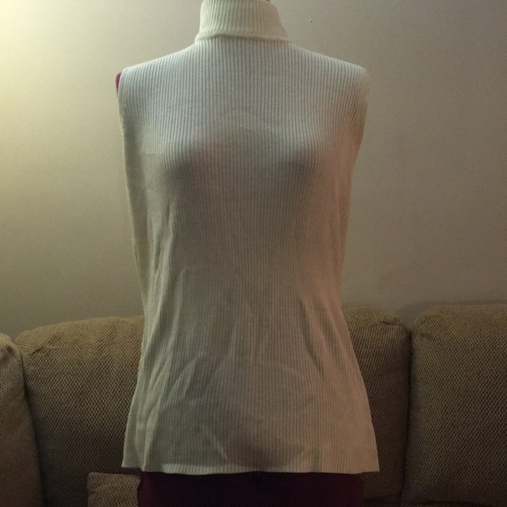 Pastel yellow turtleneck tank top